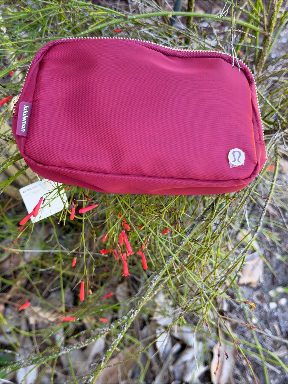 LULULEMON athletica Burgundy Fanny Pack - Picture 10 of 16